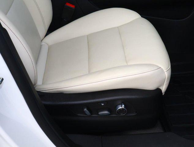 2022 Cadillac XT4 FWD Sport
