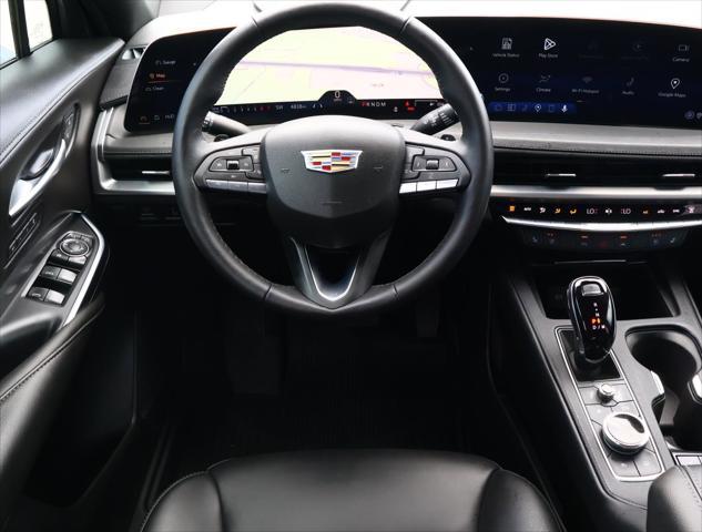 2025 Cadillac XT4 FWD Premium Luxury