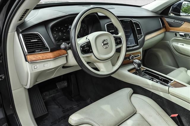 2019 Volvo XC90 T6 Inscription