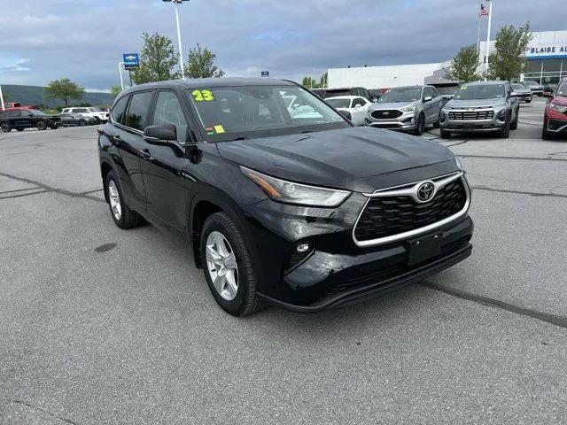2023 Toyota Highlander LE for sale in Muncy, PA