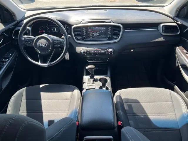 2017 Kia Sorento 2.4L LX