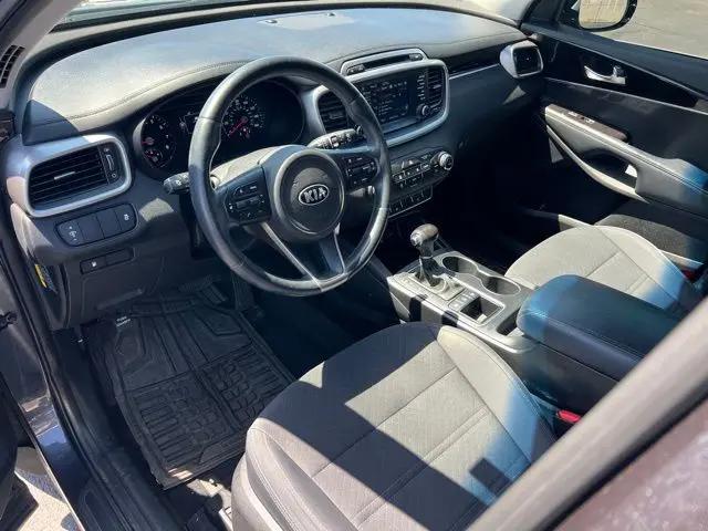 2017 Kia Sorento 2.4L LX