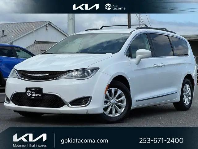 2017 Chrysler Pacifica Touring-L for sale in Tacoma, WA