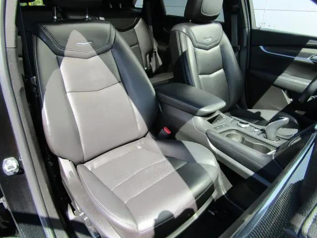 2021 Cadillac XT5 AWD Sport