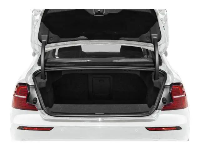 2024 Volvo S60 B5 Core Dark Theme