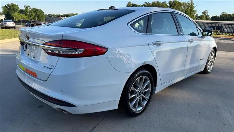 2017 Ford Fusion Hybrid SE