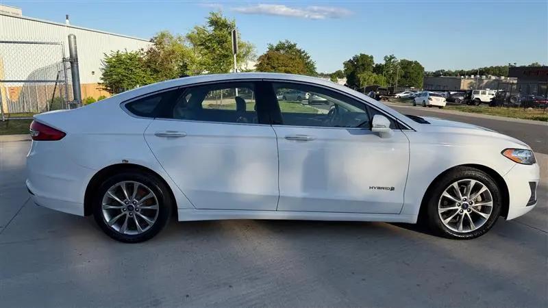 2017 Ford Fusion Hybrid SE