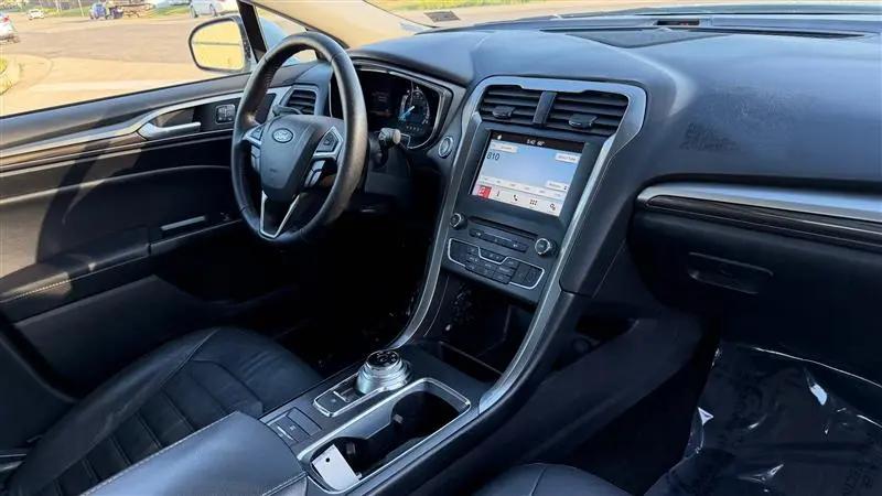 2017 Ford Fusion Hybrid SE