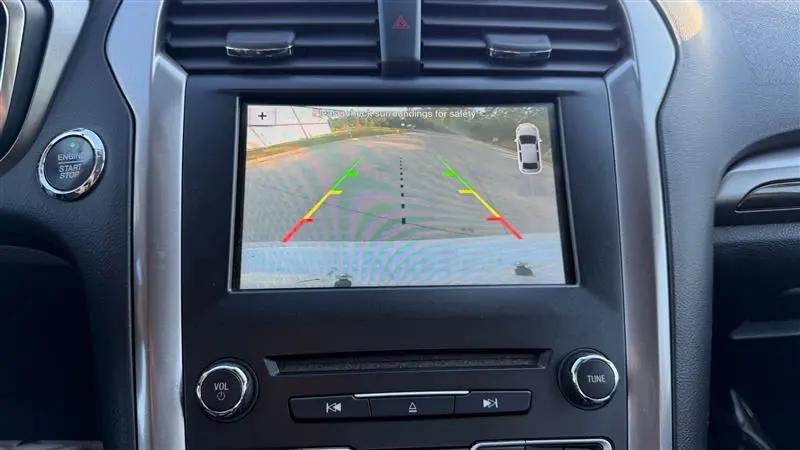2017 Ford Fusion Hybrid SE