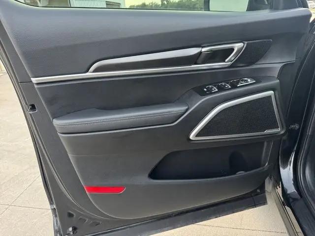 2023 Kia Telluride LX