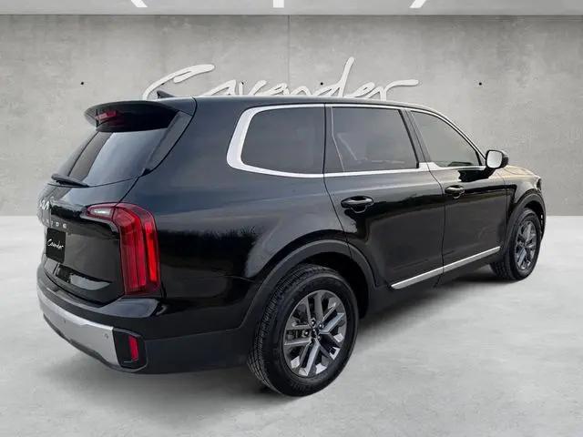2023 Kia Telluride LX