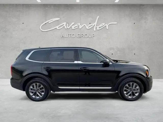 2023 Kia Telluride LX