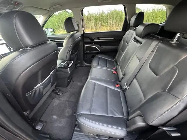 2023 Kia Telluride LX