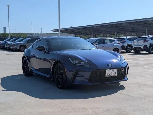 2025 Toyota GR86 Premium