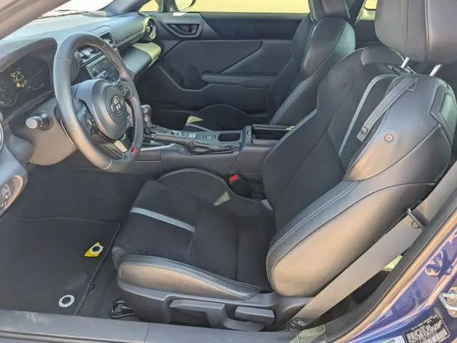2025 Toyota GR86 Premium
