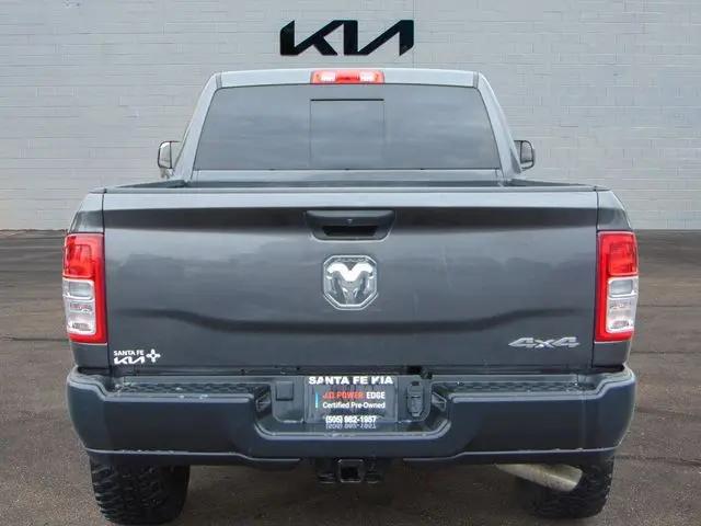 2022 Ram 3500 Tradesman Crew Cab 4x4 6'4" Box
