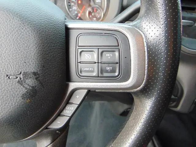 2022 Ram 3500 Tradesman Crew Cab 4x4 6'4" Box