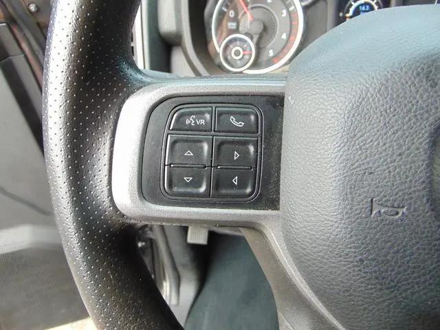 2022 Ram 3500 Tradesman Crew Cab 4x4 6'4" Box