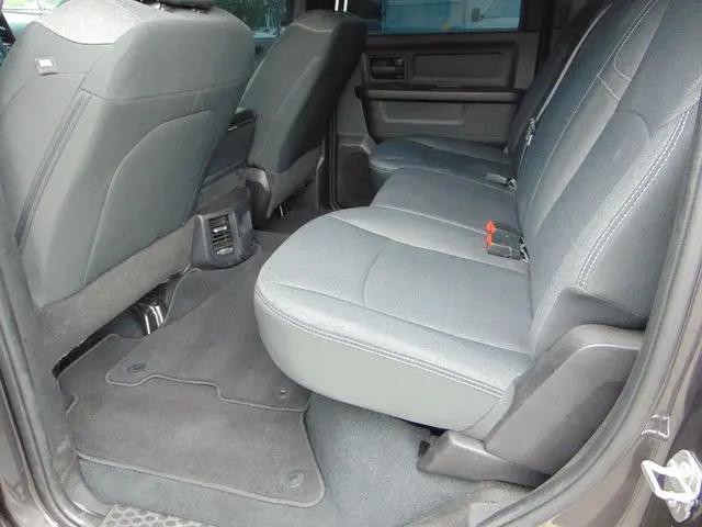 2022 Ram 3500 Tradesman Crew Cab 4x4 6'4" Box