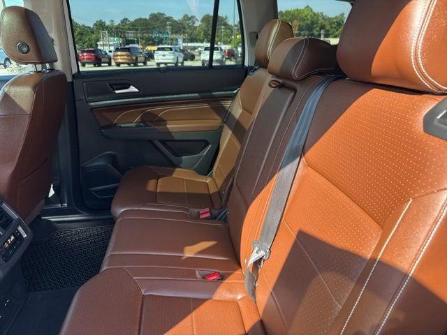 2023 Volkswagen Atlas 3.6L V6 SE w/Technology
