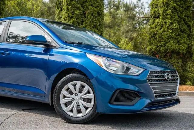 2020 Hyundai Accent SE