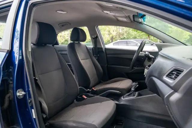 2020 Hyundai Accent SE