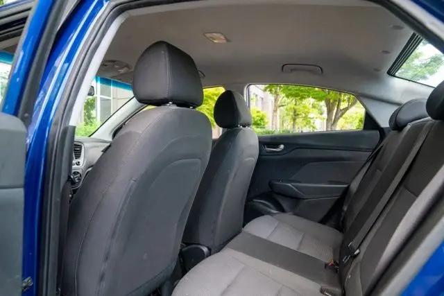 2020 Hyundai Accent SE