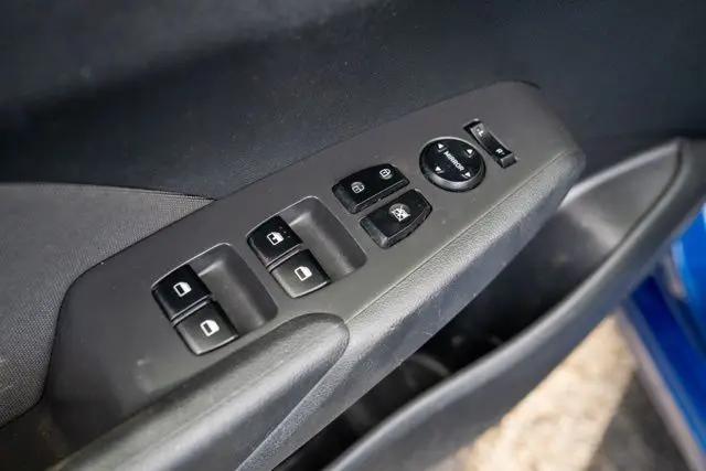 2020 Hyundai Accent SE