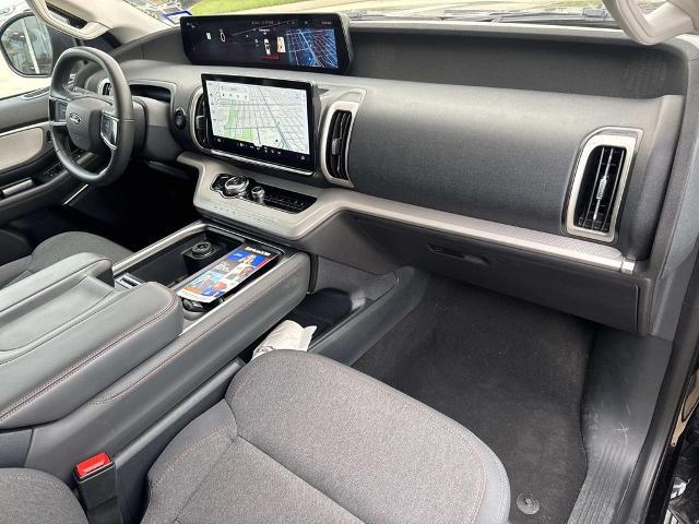 2025 Ford Expedition Active MAX