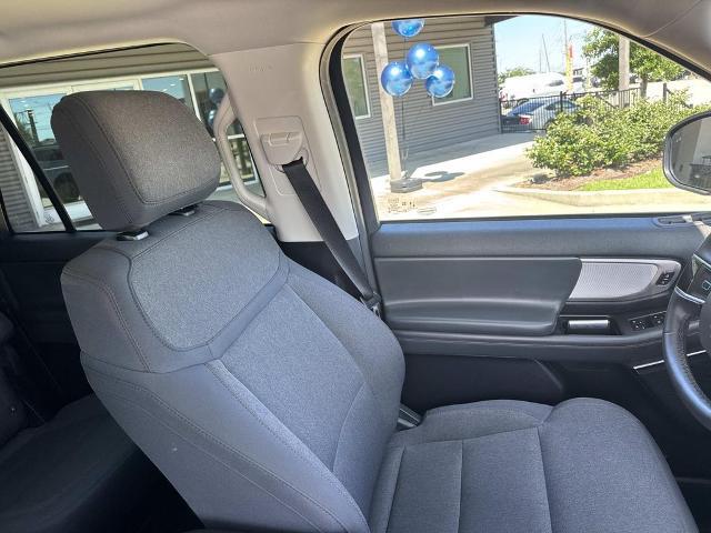 2025 Ford Expedition Active MAX