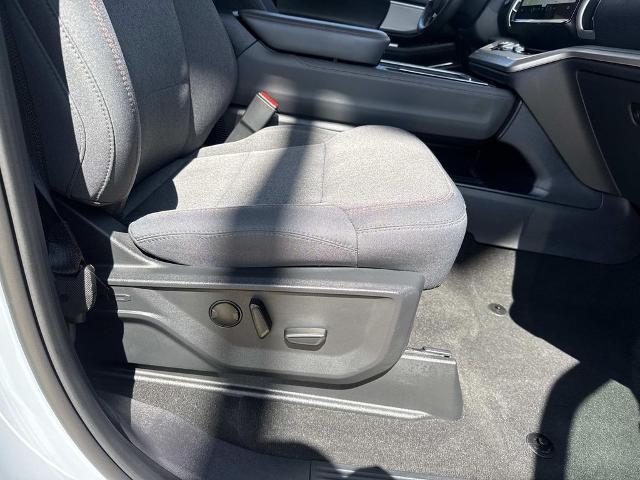 2025 Ford Expedition Active MAX