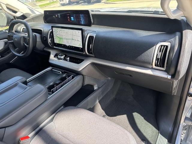 2025 Ford Expedition Active MAX