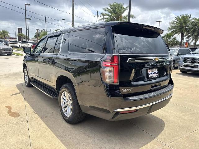 2023 Chevrolet Suburban 4WD LT
