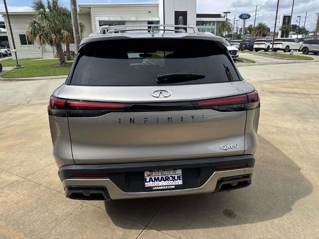 2024 INFINITI QX60 LUXE