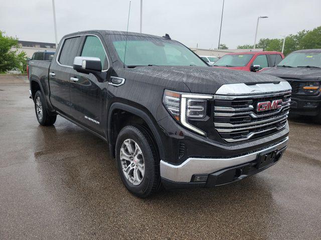 2025 GMC Sierra 1500 4WD Crew Cab Short Box SLT