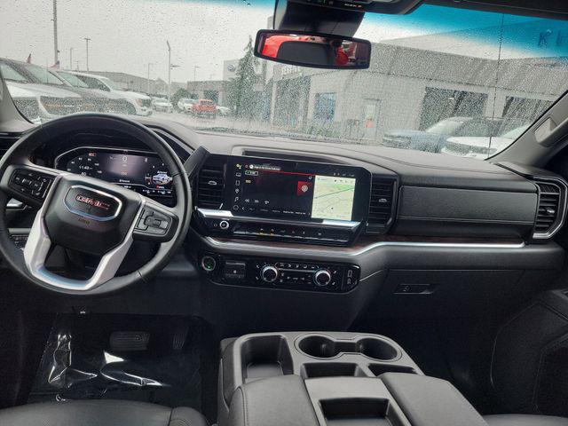 2025 GMC Sierra 1500 4WD Crew Cab Short Box SLT