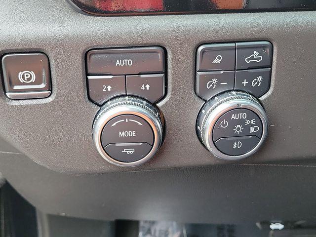 2025 GMC Sierra 1500 4WD Crew Cab Short Box SLT