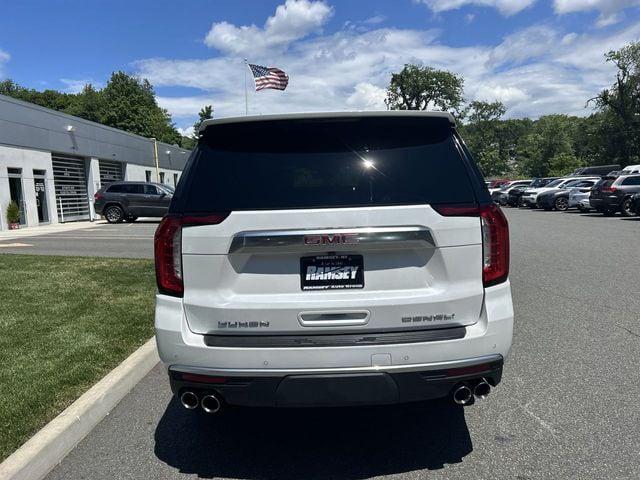 2022 GMC Yukon 4WD Denali