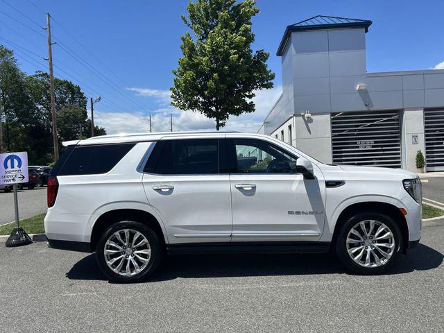 2022 GMC Yukon 4WD Denali