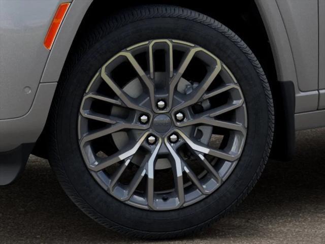 2026 Jeep Grand Cherokee Summit 4x4