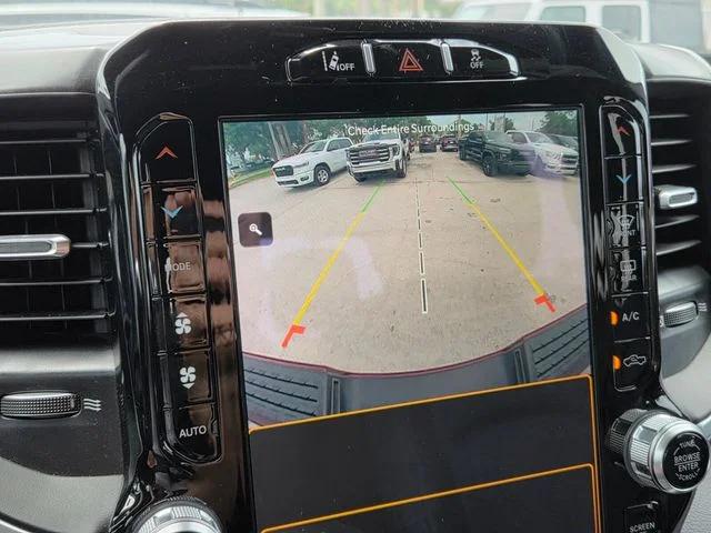2022 Ram 2500 Big Horn Crew Cab 4x4 6'4" Box