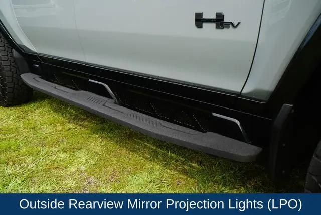 2024 GMC HUMMER EV e4WD 3X
