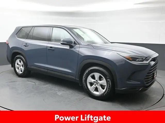 2026 Toyota Grand Highlander LE