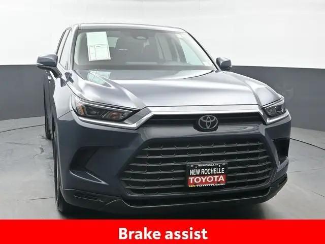2026 Toyota Grand Highlander LE