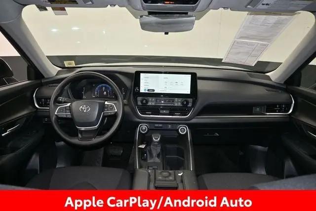 2026 Toyota Grand Highlander LE
