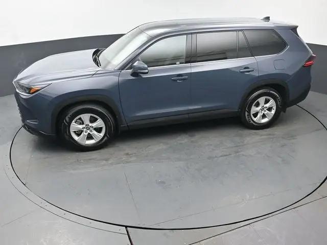 2026 Toyota Grand Highlander LE