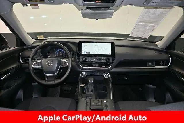 2026 Toyota Grand Highlander LE