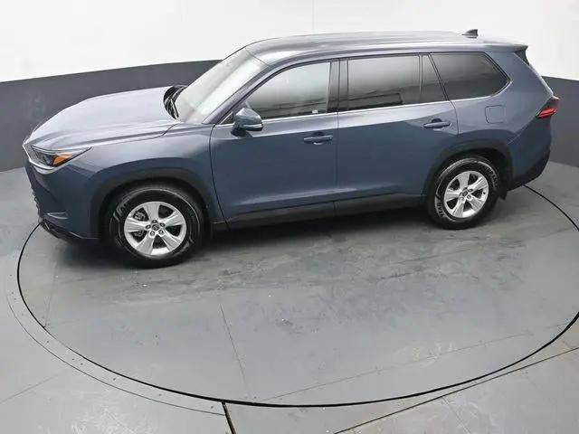 2026 Toyota Grand Highlander LE