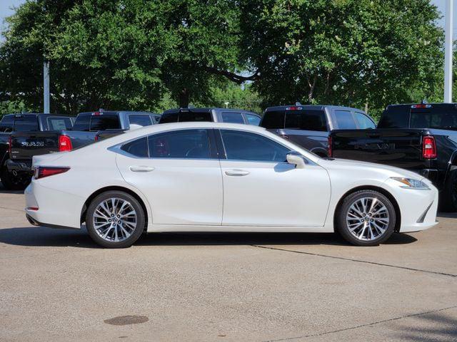 2020 Lexus ES 350 Unknown
