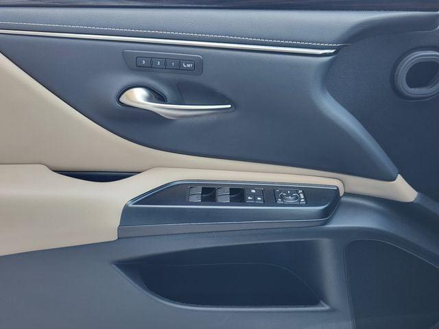 2020 Lexus ES 350 Unknown